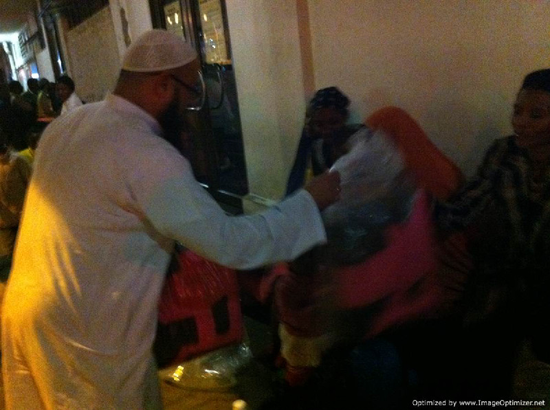 The warm blankets provided some relief for the shocked victims.  Yacoob Vahed personally distributed blankets to the fire victims