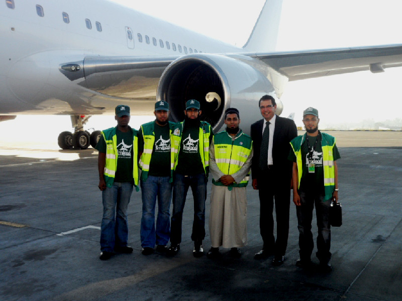 The AIF team with DIRCO members embarked on a Boeing 767 aircraft for Madagascar with the 20 tons of relief aid